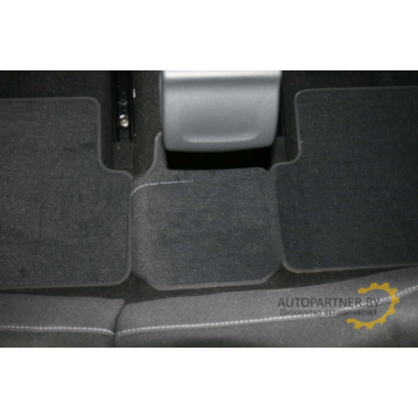 Коврики салона FORD Focus 2 2004 седан текстильные черные 5шт / NLT.16.02.22.110kh