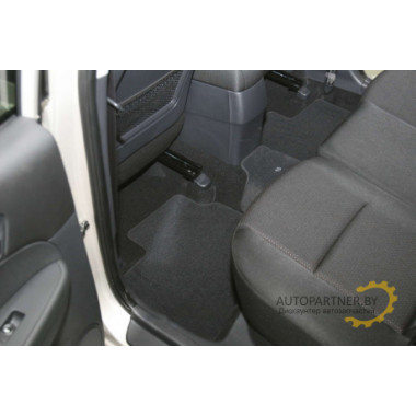 Коврики салона HYUNDAI i30 2007-2011 хэтчбек текстильные черные 5шт / NLT.20.28.22.110kh