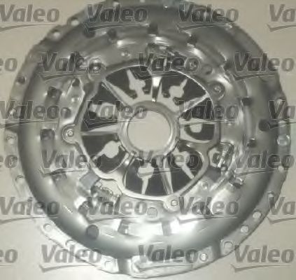Комплект сцепления VALEO 826496 Комплект сцепления VALEO 826496