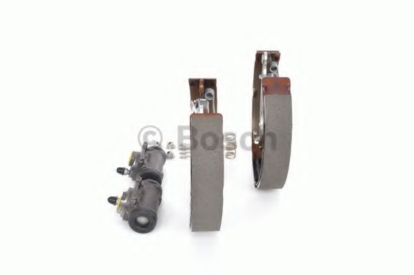 Комплект тормозных колодок BOSCH 0 204 114 128 Комплект тормозных колодок BOSCH 0 204 114 128