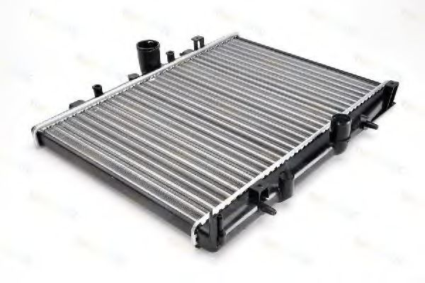 Радиатор, охлаждение двигателя THERMOTEC D7P045TT Радиатор, охлаждение двигателя THERMOTEC D7P045TT